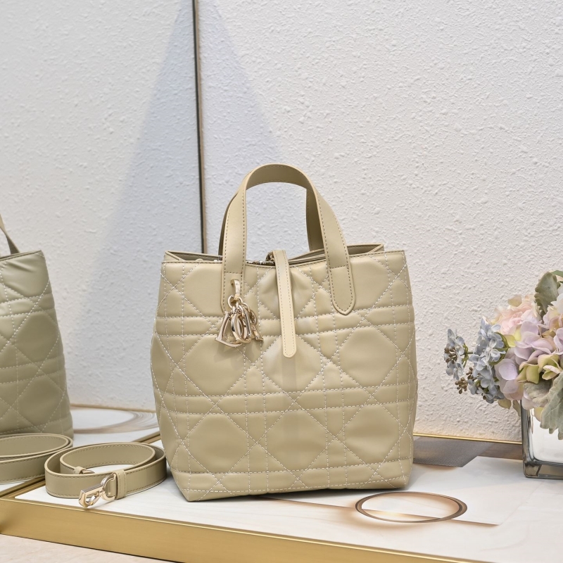 D*or shopping bags